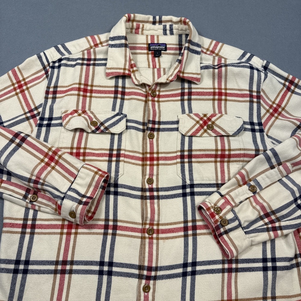 Patagonia Fjord Flannel Shirt Mens L CREAM Plaid Organic FLAP POCKETS